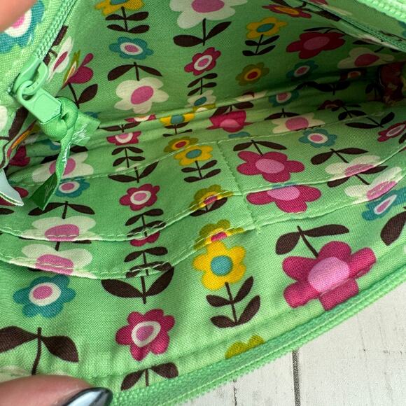 Vera Bradley Green/Pink Quilted Tutti Frutti Pushlock Wristlet Wallet - Picture 10 of 13